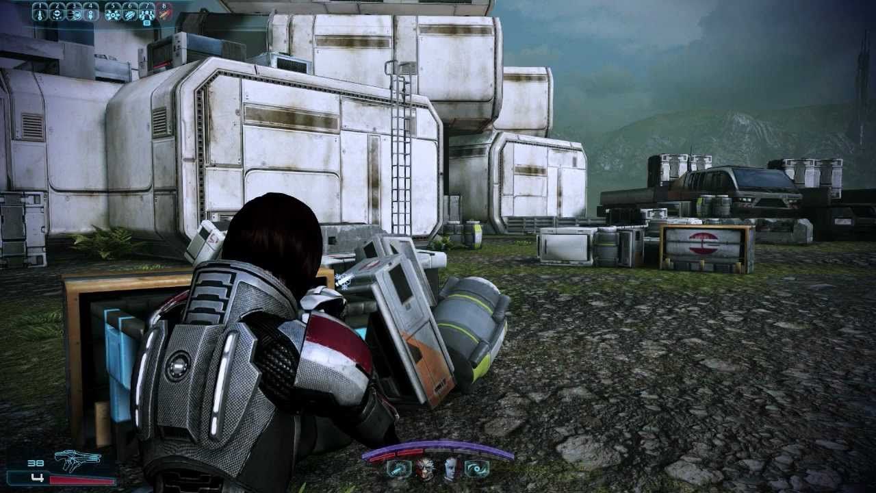 Commander Shepard clears a facility on Eden Prime in Mass Effect 3.