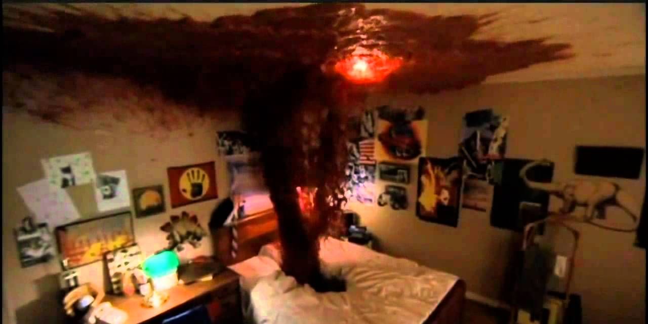 Movies A Nightmare On Elm Street Blood Fountain Bed