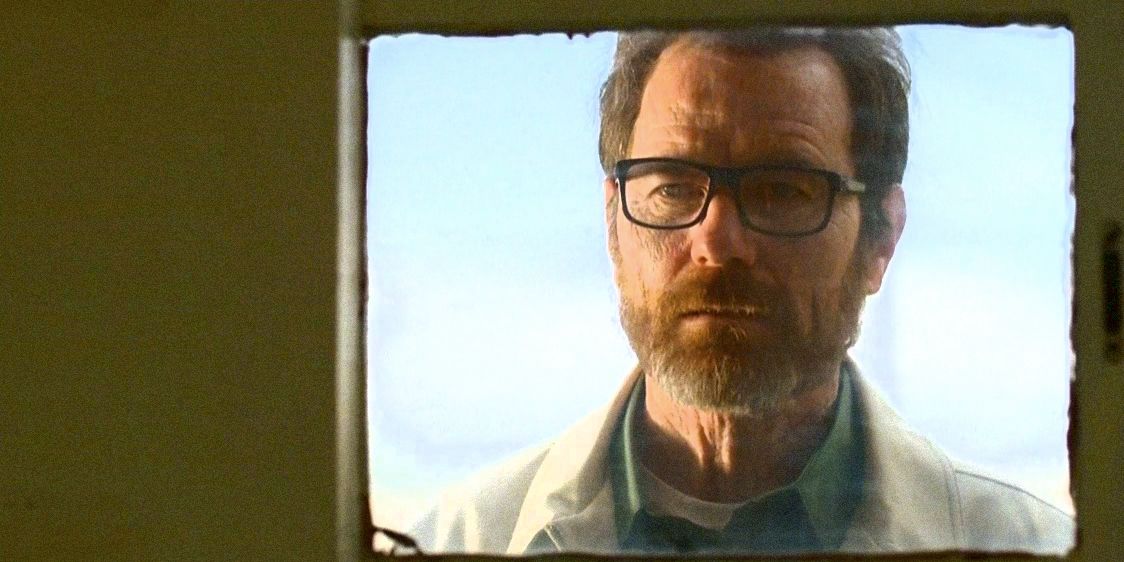 Walter White looking through a window in Felina Breaking Bad episode.