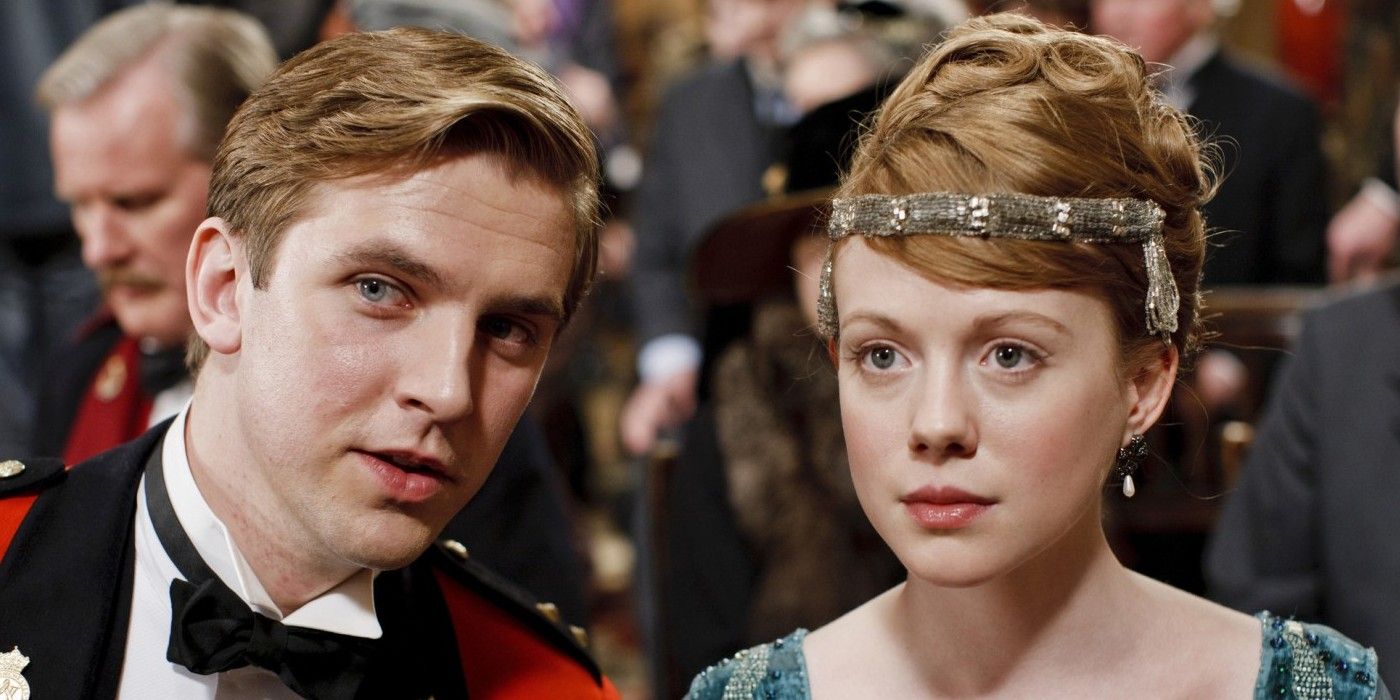 Matthew e Lavinia (Dan Stevens e Zoe Boyle) conversando sobre Downton Abbey.