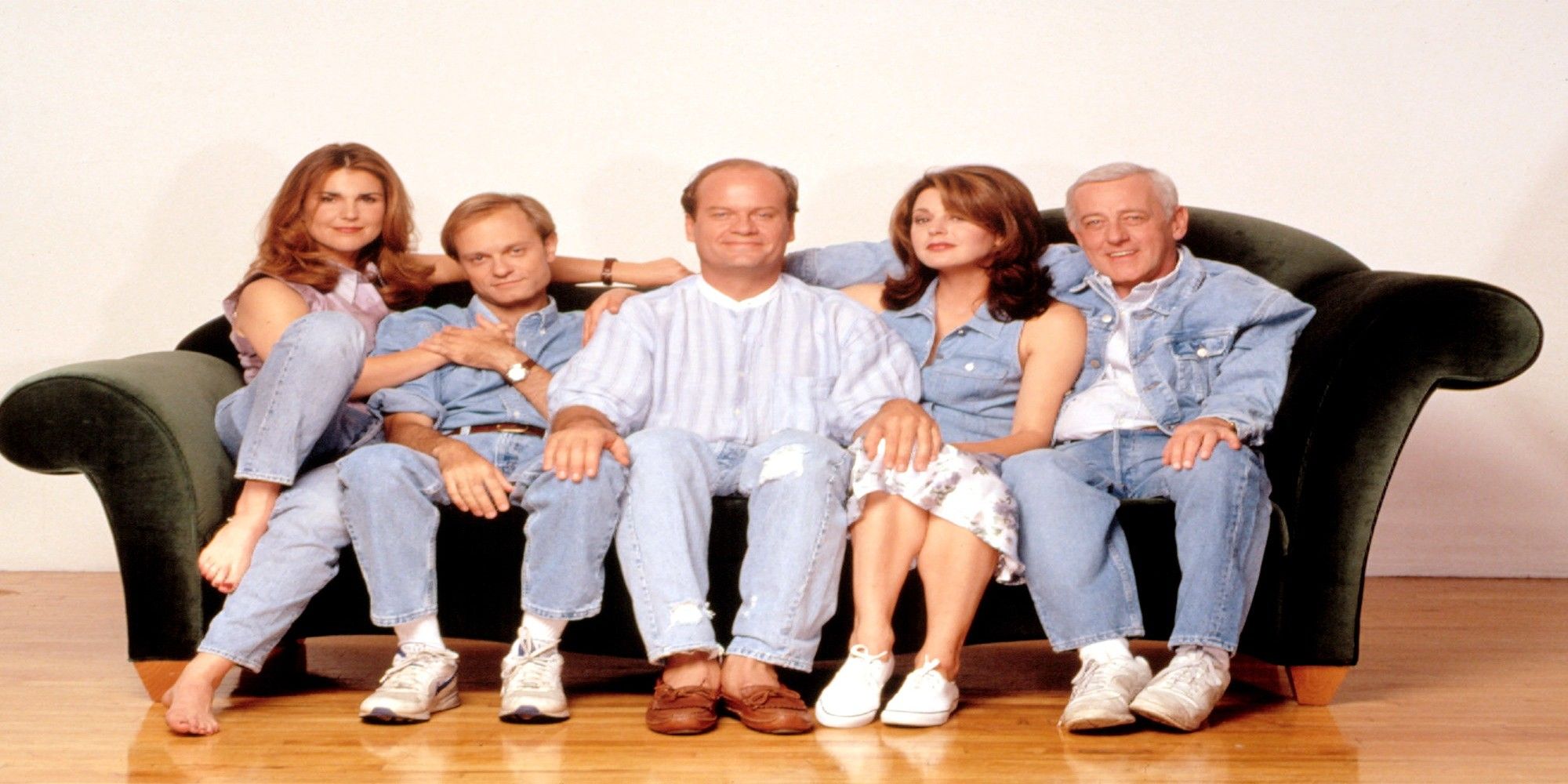 The-Frasier-Cast-Sitting-On-A-Couch