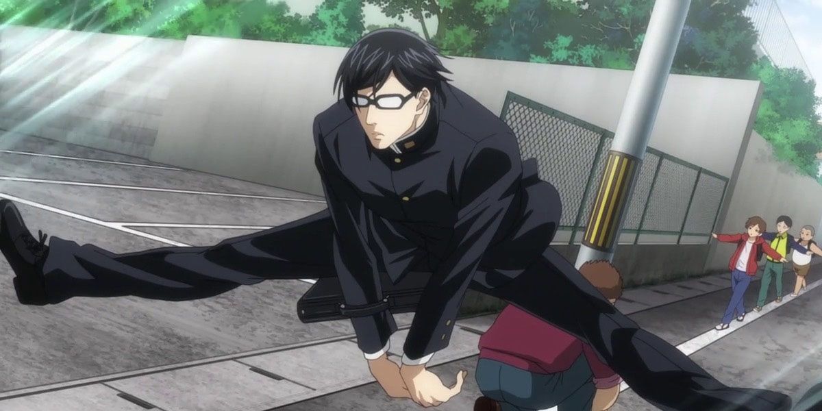 Sakamoto turns chores into an athletic exercise in Haven't You Heard? I'm Sakamoto anime.