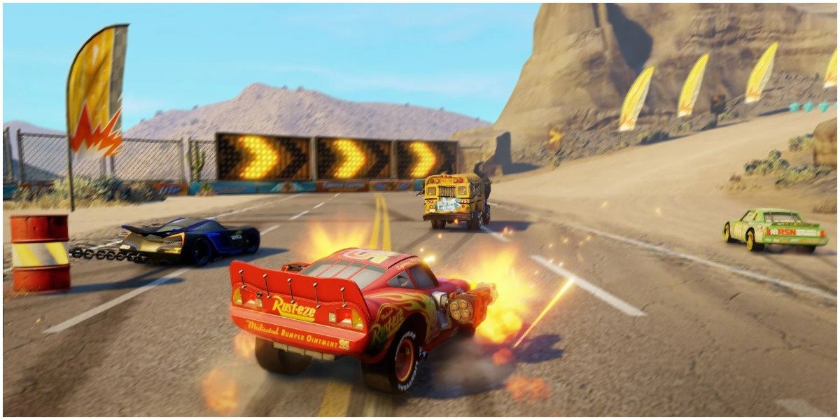 Um jogador derrapa em uma corrida como Lightning McQueen em Cars 3: Driven To Win.