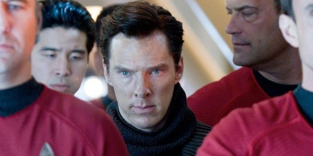 Benedict Cumberbatch in a crowd as Khan In Star Trek Into Darkness