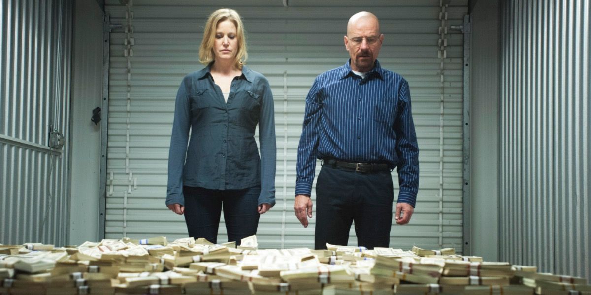 Breaking Bad — Skyler and Walter stare at their money in Gliding Over All
