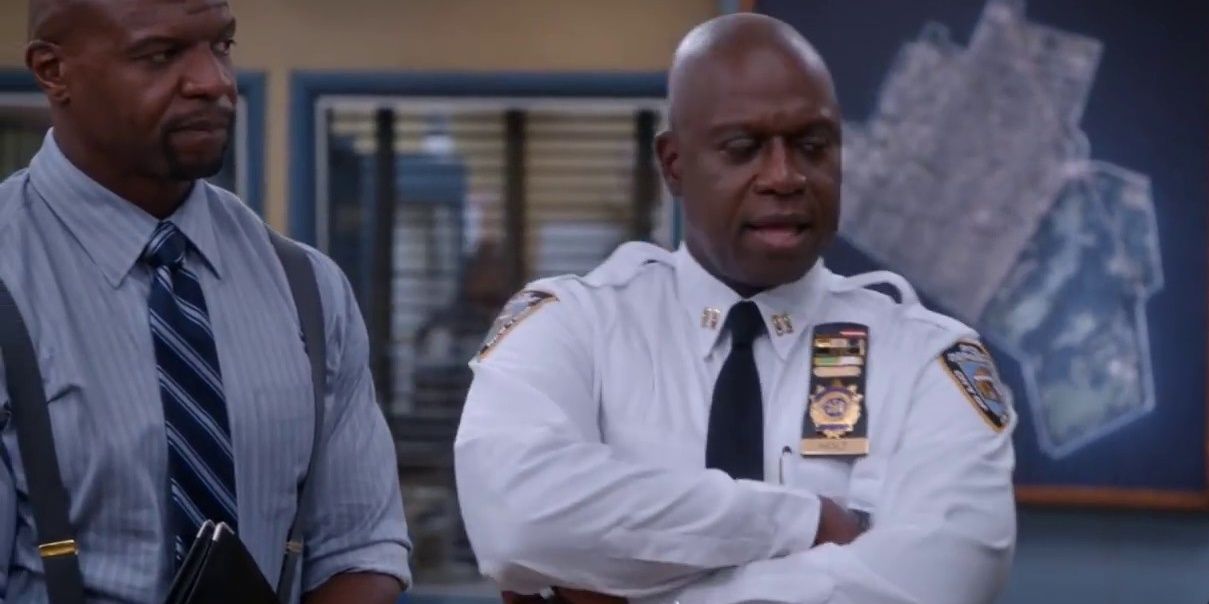 Brooklyn Nine-Nine: 10 Best Quotes From Captain Holt