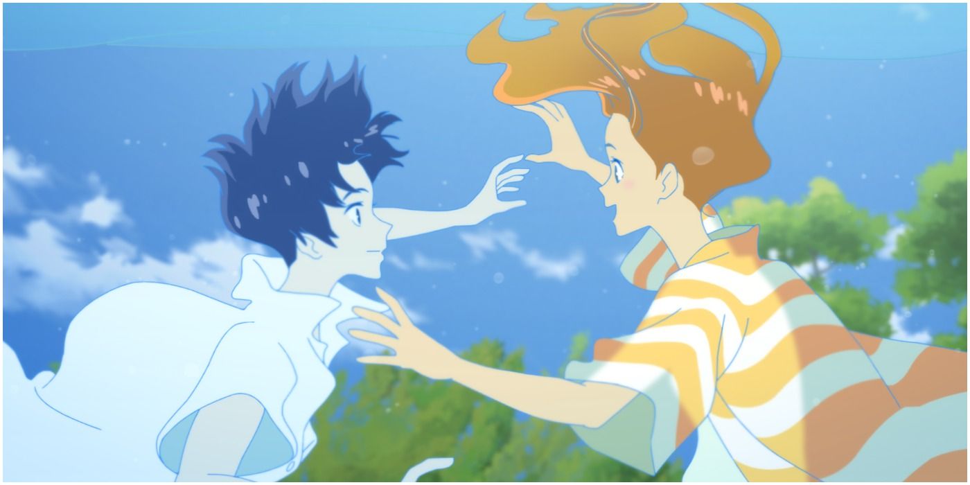 Hinako and Minato meet underwater