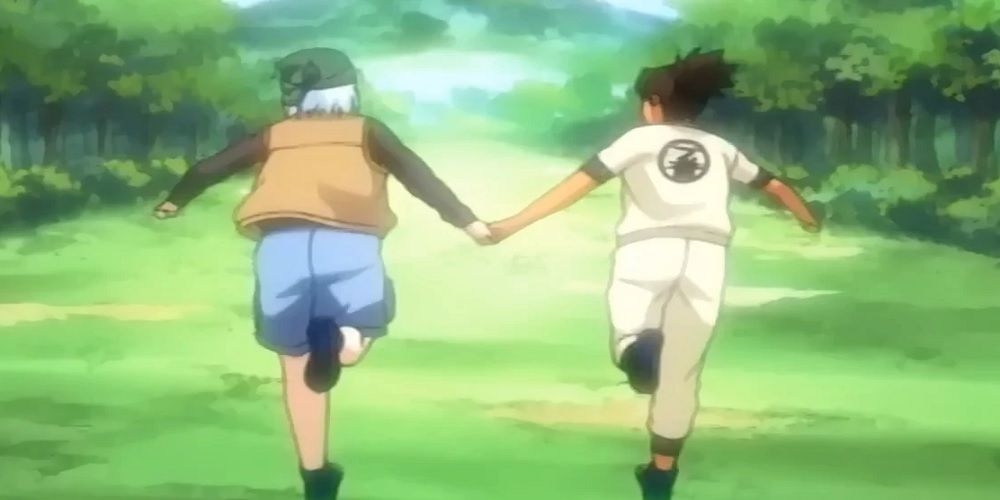 mizuki and iruka running hand in hand from Naruto
