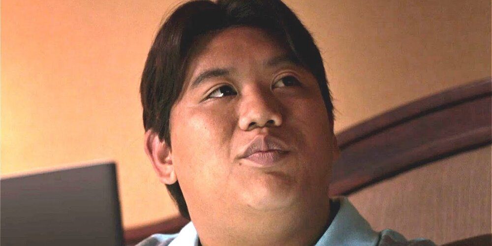 Ned Leeds using the computer in Spiderman: Homecoming.