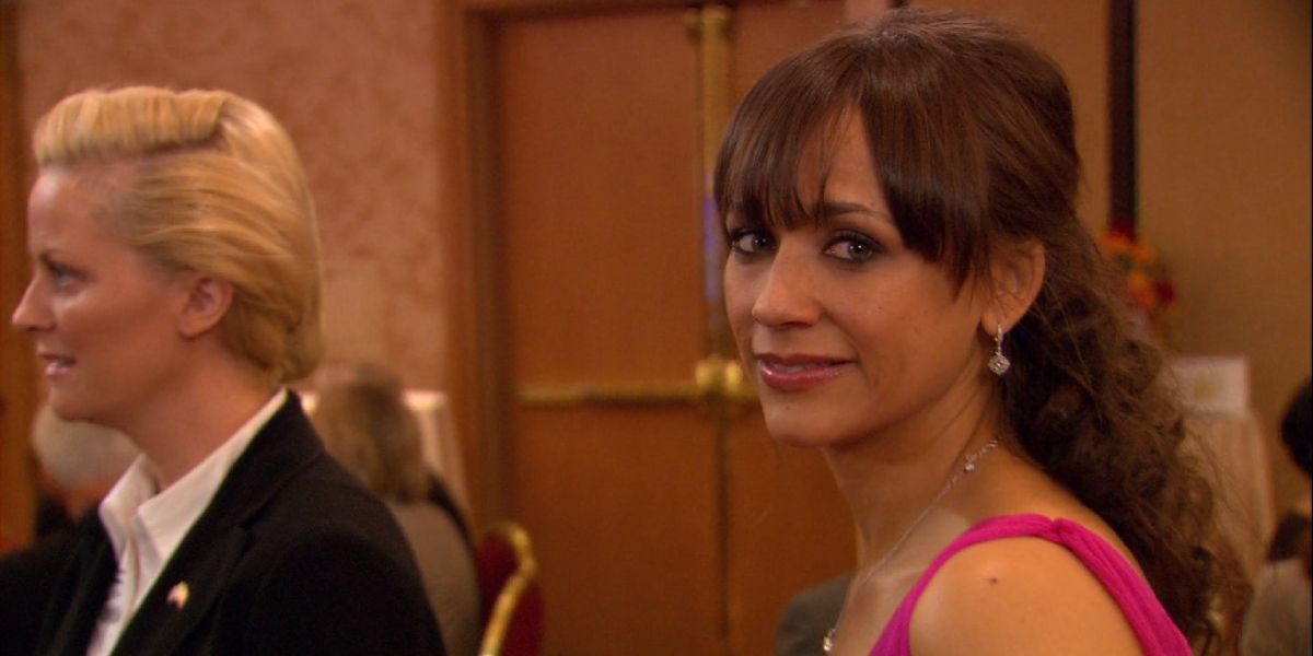 Ann Perkins looks into the camera on a season one episode of Parks and Rec