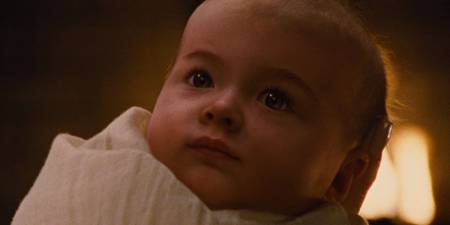 Renesmee Cullen als baby in Breaking Dawn Part 1.
