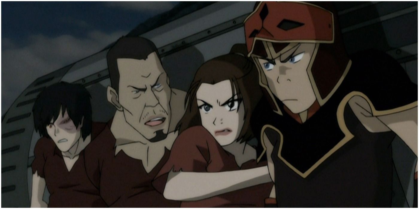Zuko, Chit Sang, Suki, and Sokka attempt to push freeze cell to escape Boiling Rock prison
