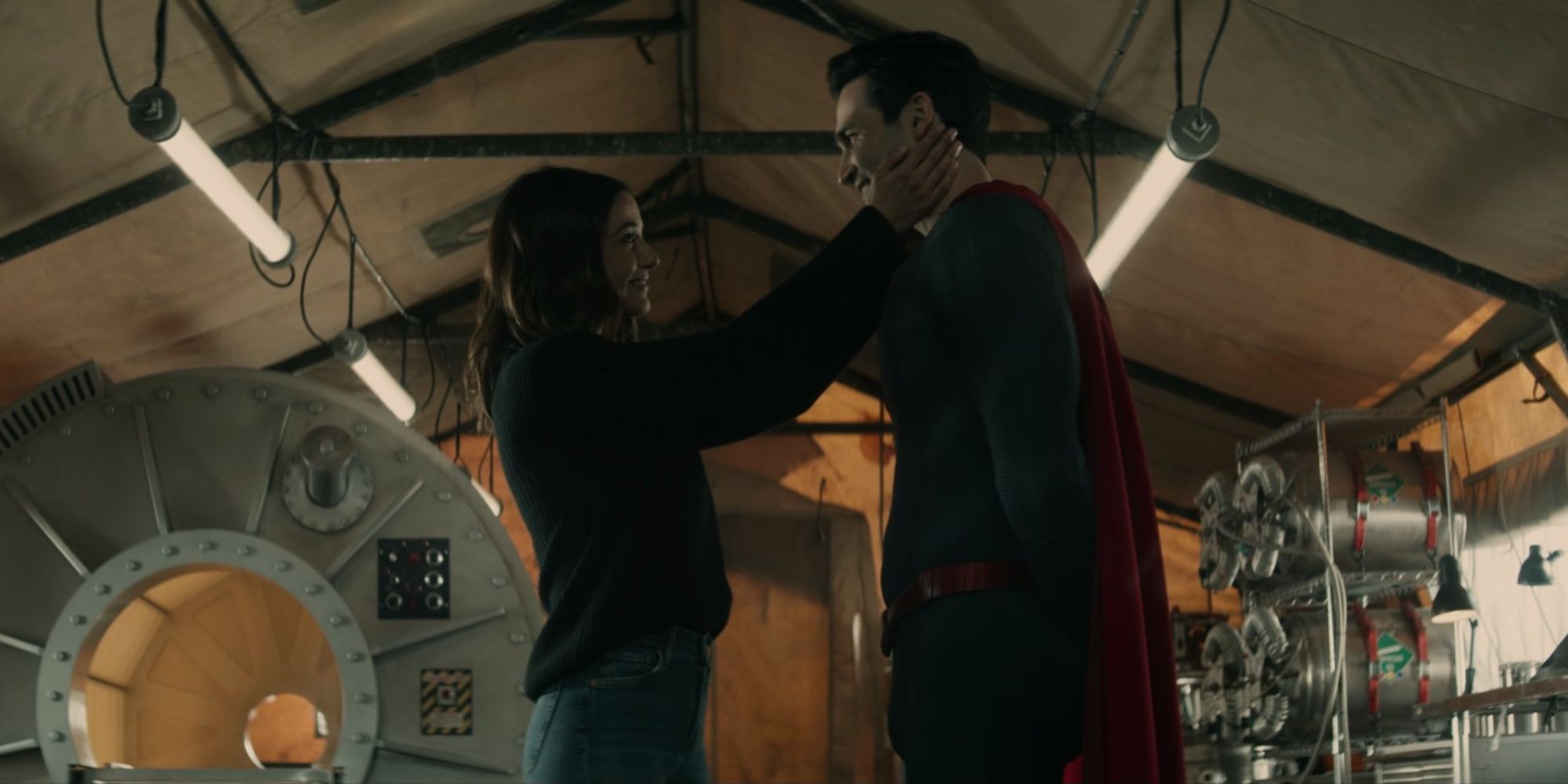 superman with his mother Lara Lor Van