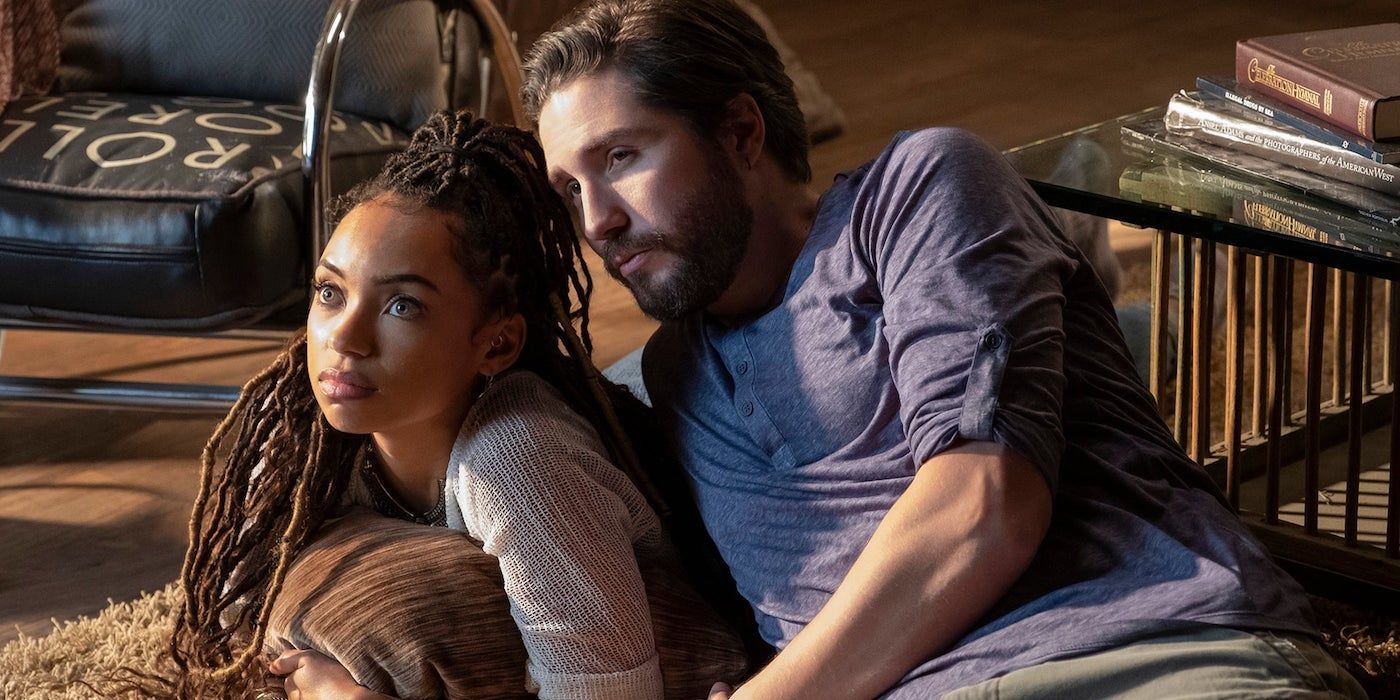 A Couple lays down together in Dear White People