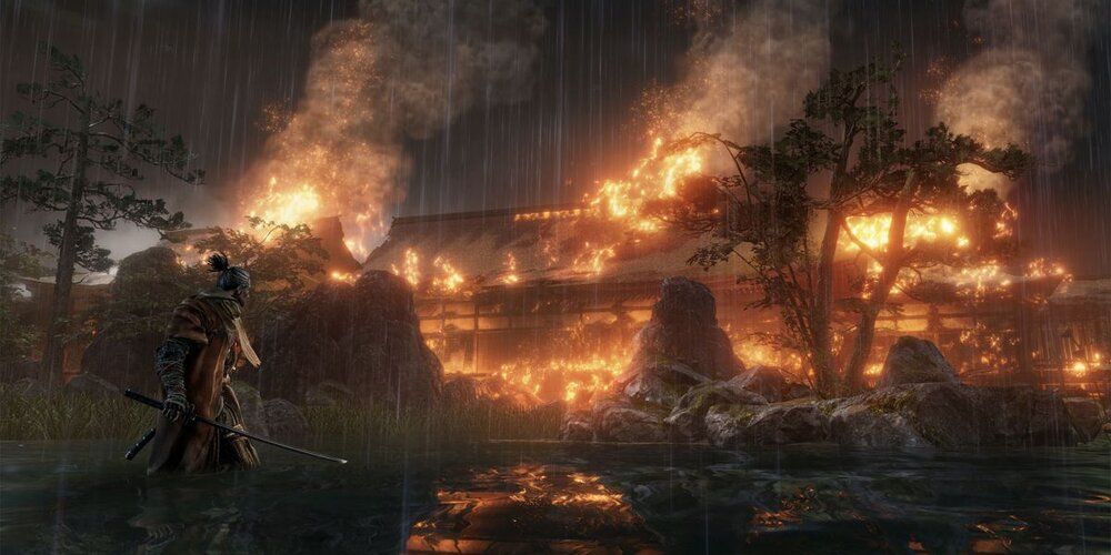 Ashina castle on fire in Sekiro Shadows Die Twice