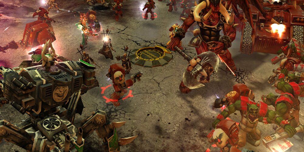 Space Marines battle a Daemon in Dawn of War