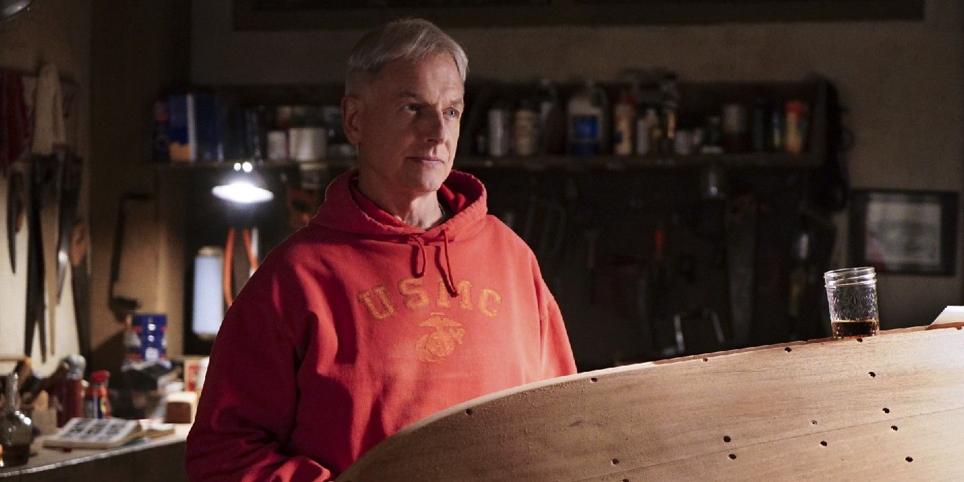 NCIS Gibbs builds a boat 