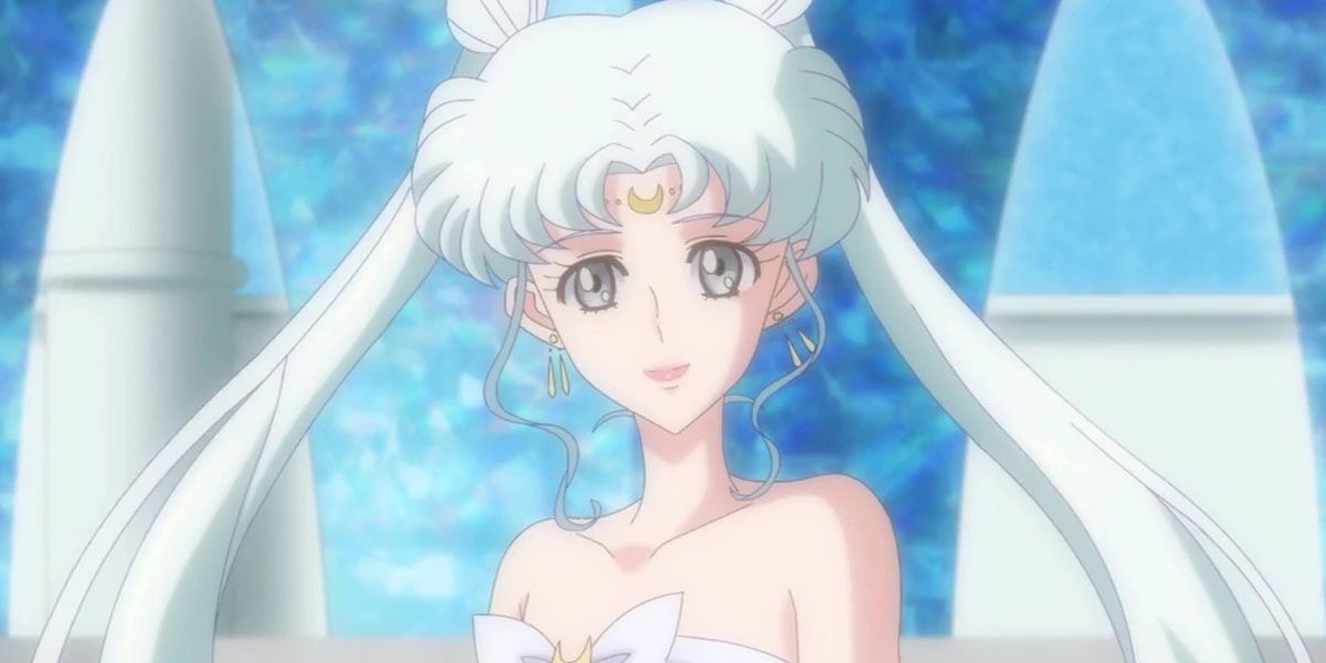 Queen Serenity smiles Sailor Moon