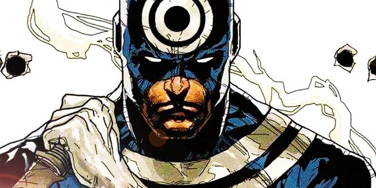 Bullseye is an all-together package that makes him more extraordinary and scary for most smart heroes alive.