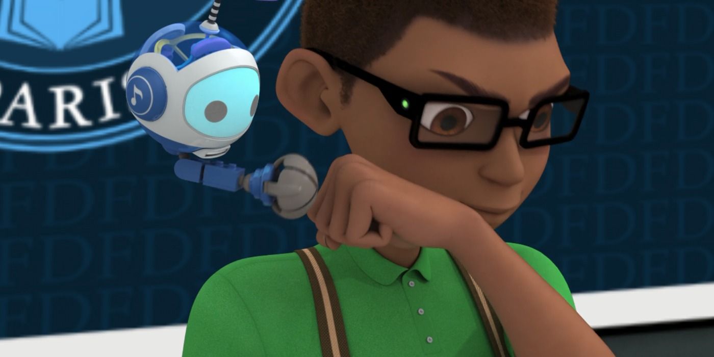 Max Kante está dando socos em um robô em Miraculous Ladybug.