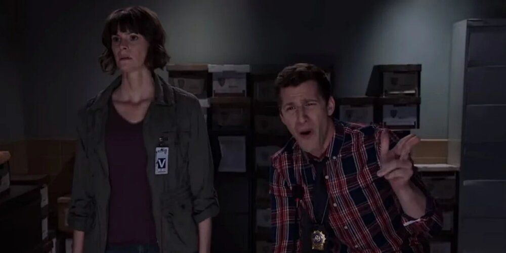 Jake Peralta leads suspects in singing Backstreet Boys in Brooklyn Nine-Nine's most famous cold open