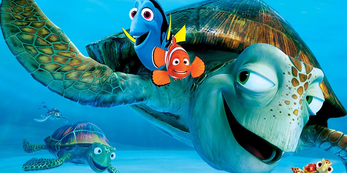 Marlin and Dory swim with the turtles