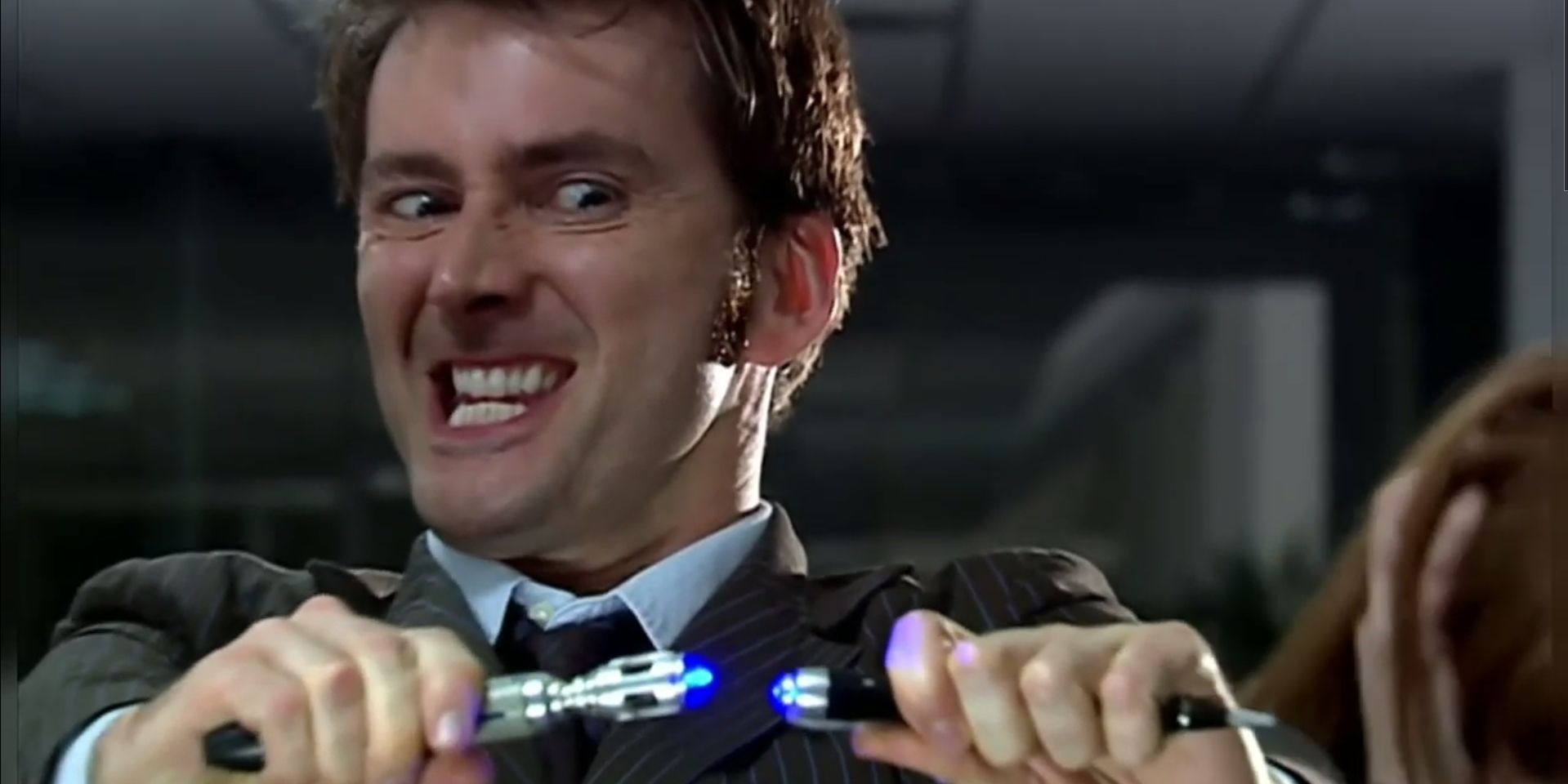 Doctor Who - the 10th Doctor uses the sonic screwdriver and sonic pen