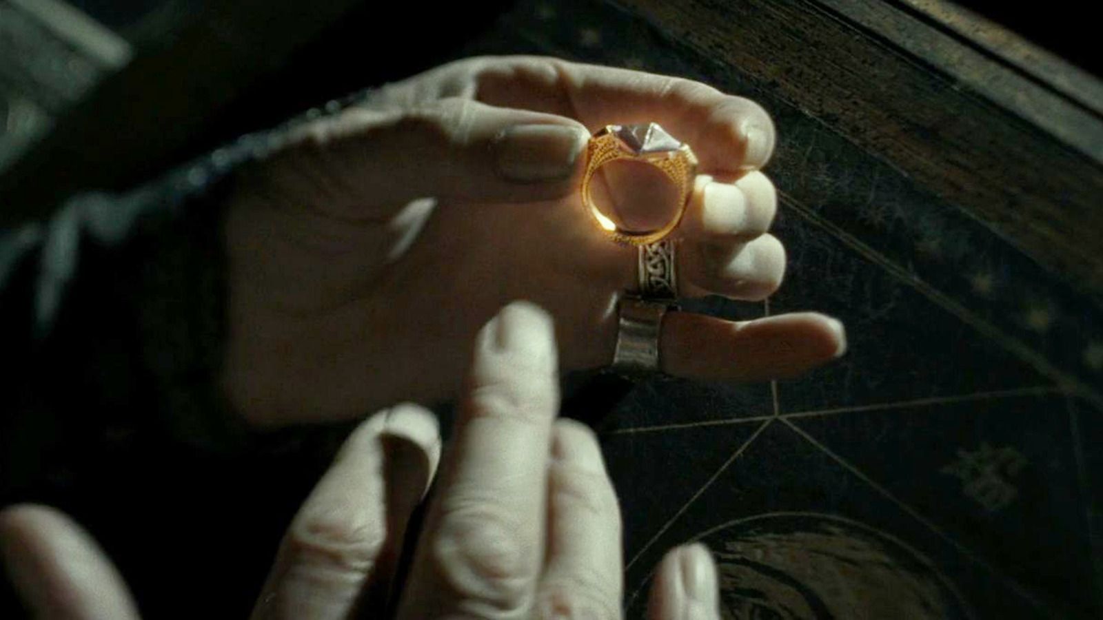 Horcrux ring harry potter