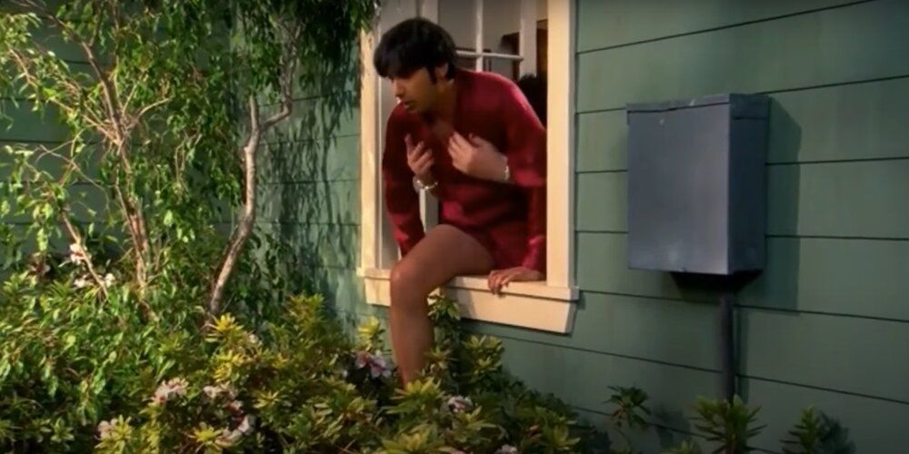 Mrs Wolowitz drags Raj back inside the house in The Big Bang Theory