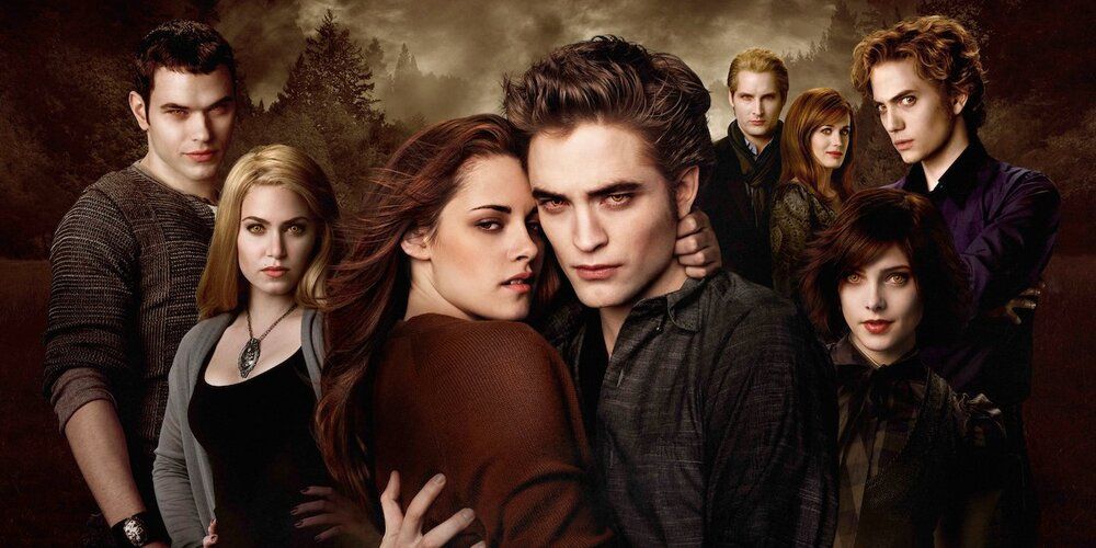 The Cullen clan and Bella Swan all gathered together on the poster for Twilight New Moon
