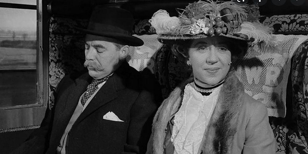 5 Ways James Cameron's Titanic Movie is Best (& 5 Why It's A Night to