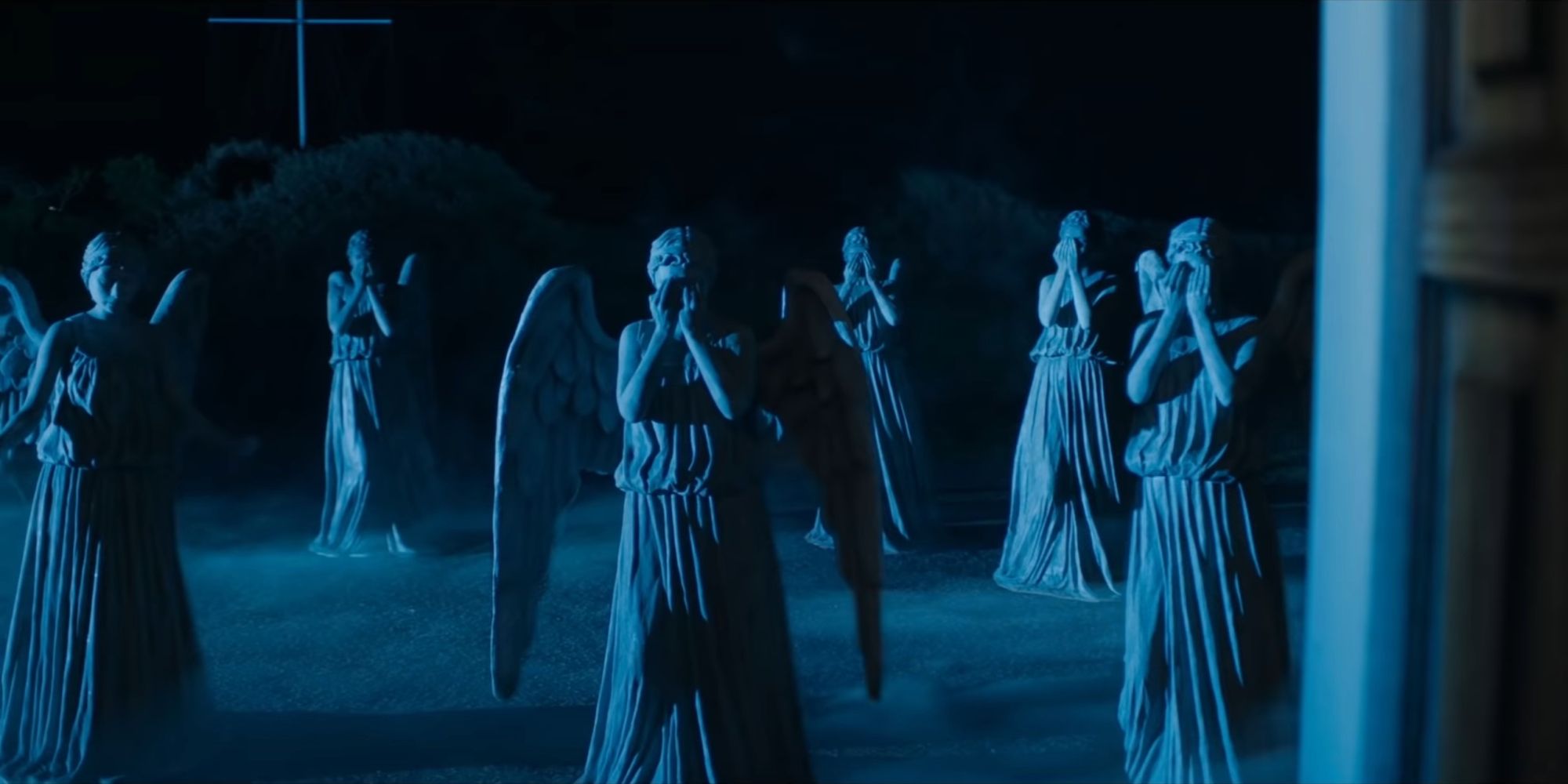 Doctor Who Why The Weeping Angel Is Interested In Yaz   Doctor Who Flux Weeping Angels 