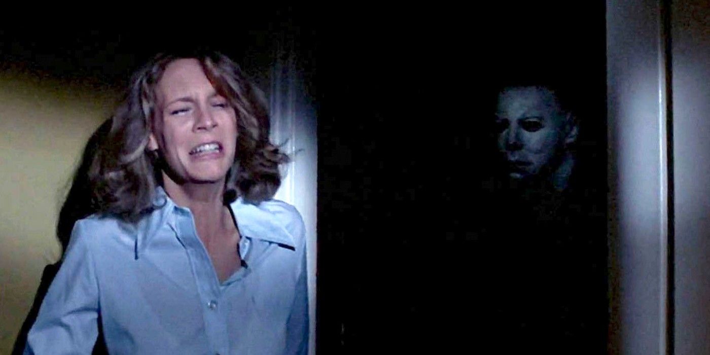 Michael Myers tries to kill Laurie Strode