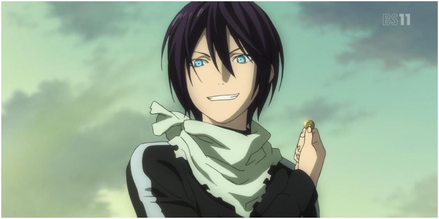 Yato holding coin and grinning (Noragami)
