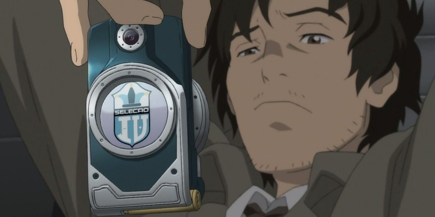 A Selecao Checks His Phone In Eden Of The East