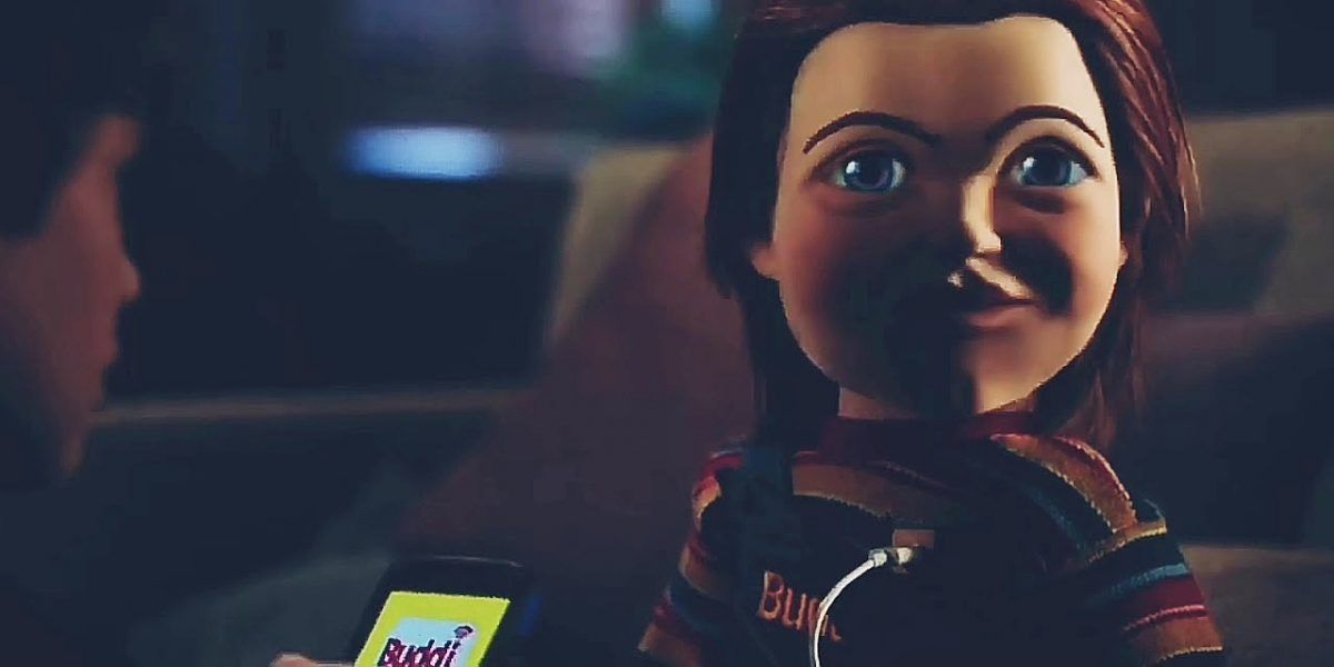 Horror Childs Play 2019 Chucky Connected To Phone