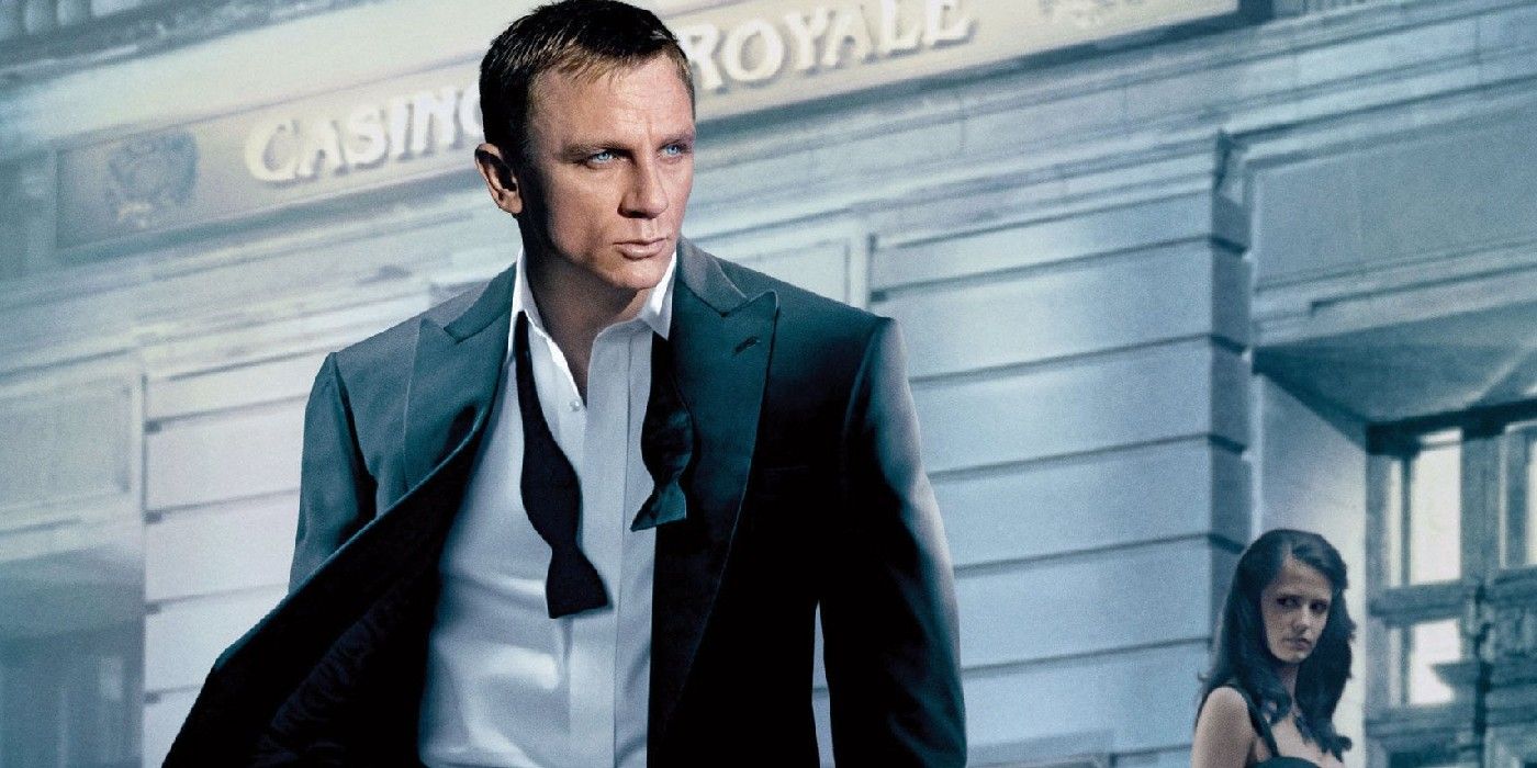 James Bond Makes His Entrance In Casino Royale