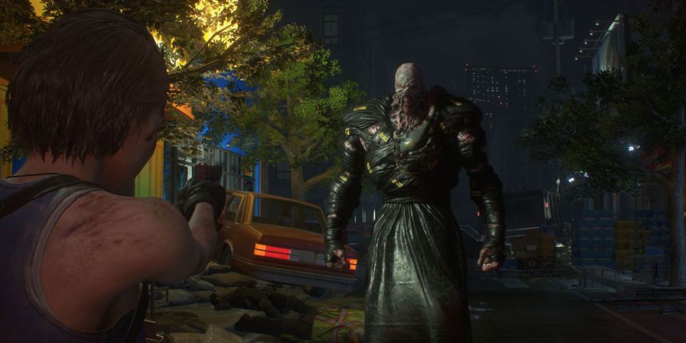 Nemesis attacks Jill Valentine in Resident Evil 3 remake.