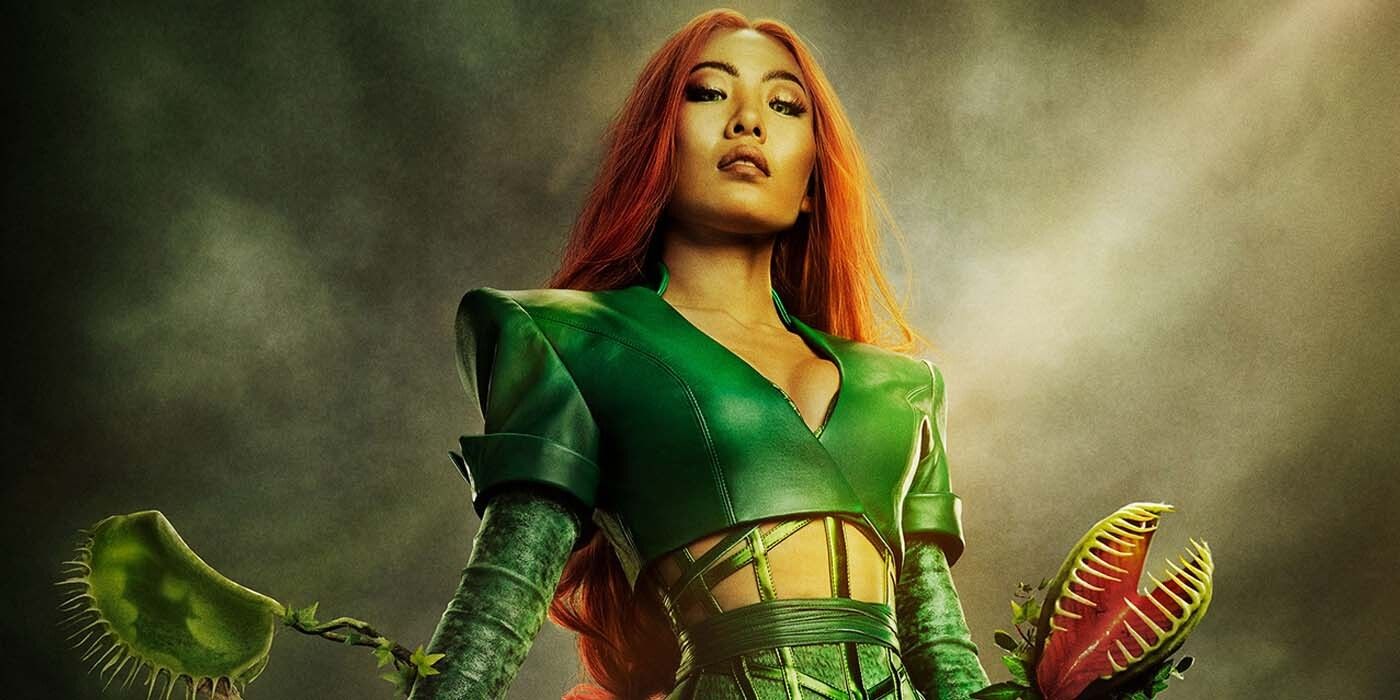 Mary transformed as Poison Ivy in Batwoman