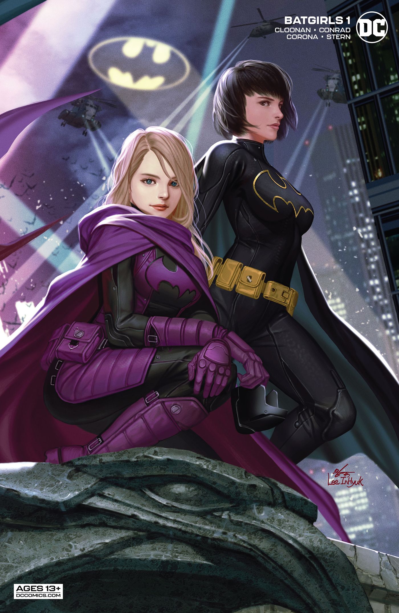 Steph and Cassie are featured on a variant cover for Batgirls #1.
