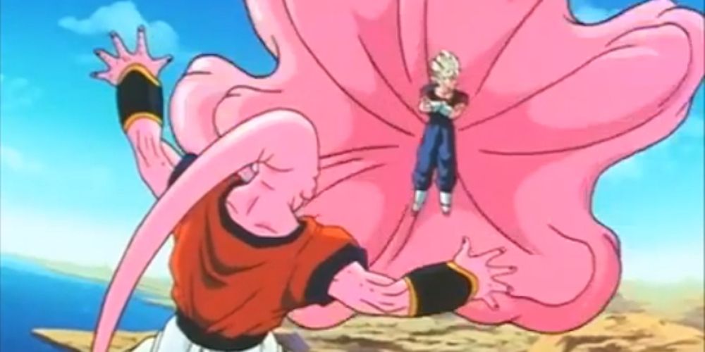 Super Buu absorbe a Vegito en Dragon Ball Z.