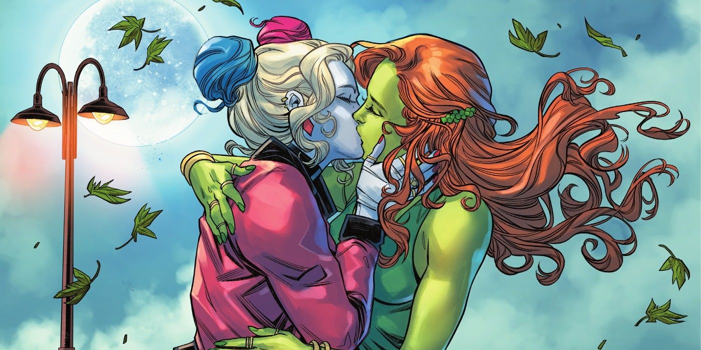 Harley and Poison Ivy kiss
