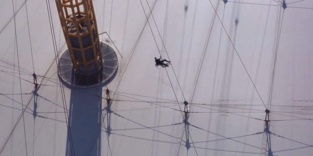 James Bond falls onto the Millennium Dome in The World is Not Enough
