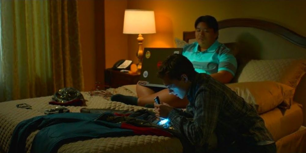 Peter Hacking Stark Suit In A Hotel Room