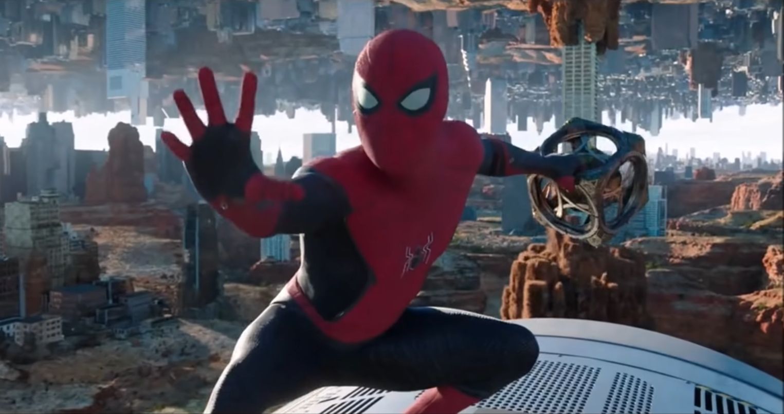 Spider-Man beats Doctor Strange in No Way Home's Mirror Dimension