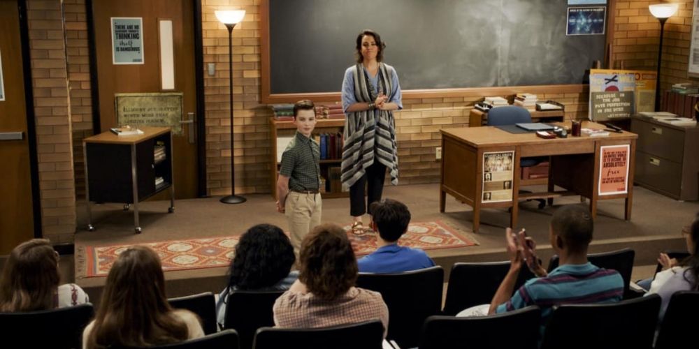 Sheldon Cooper attends college at the age of 11 in Young Sheldon