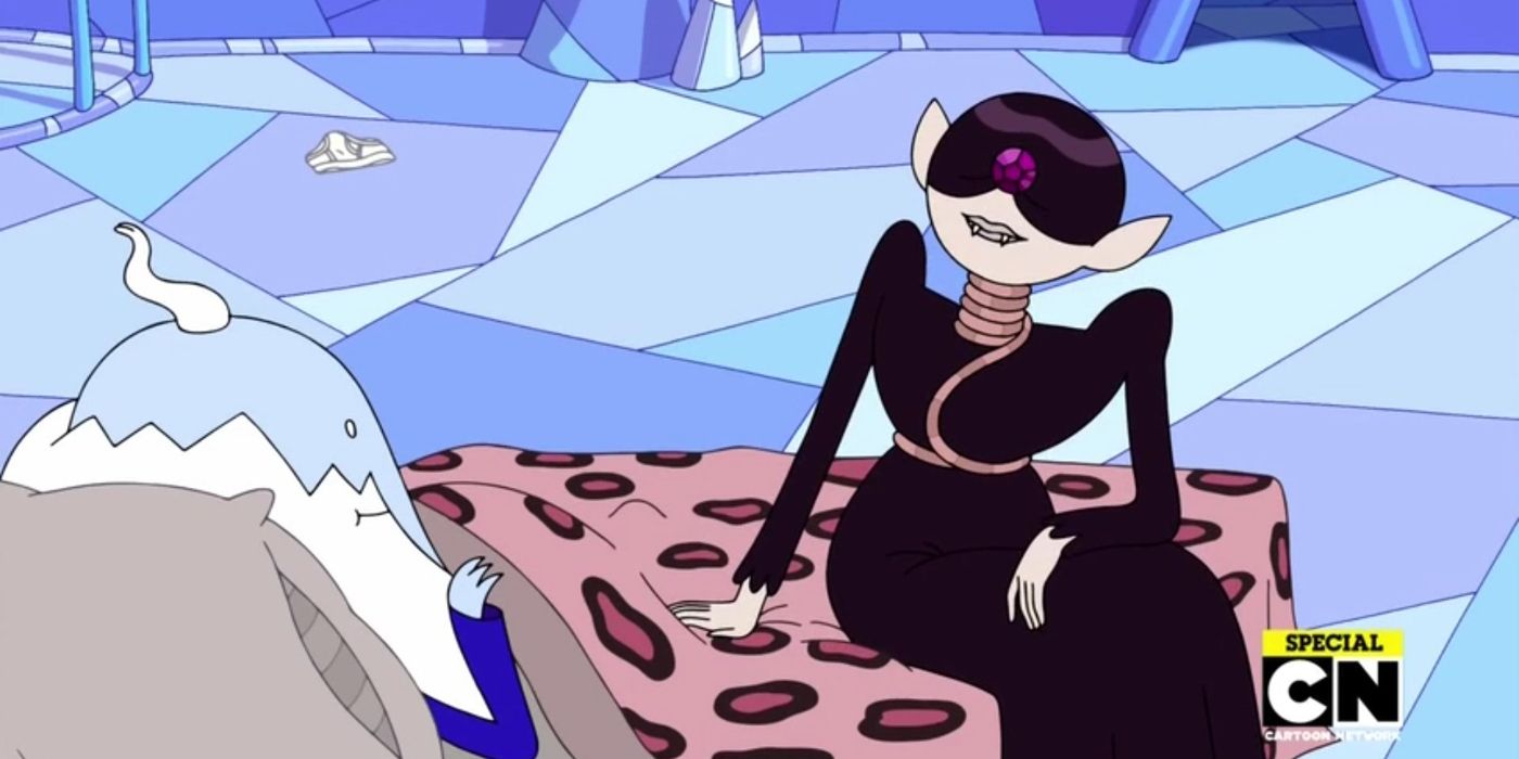 The Empress talks to the Ice King in Adventure Time