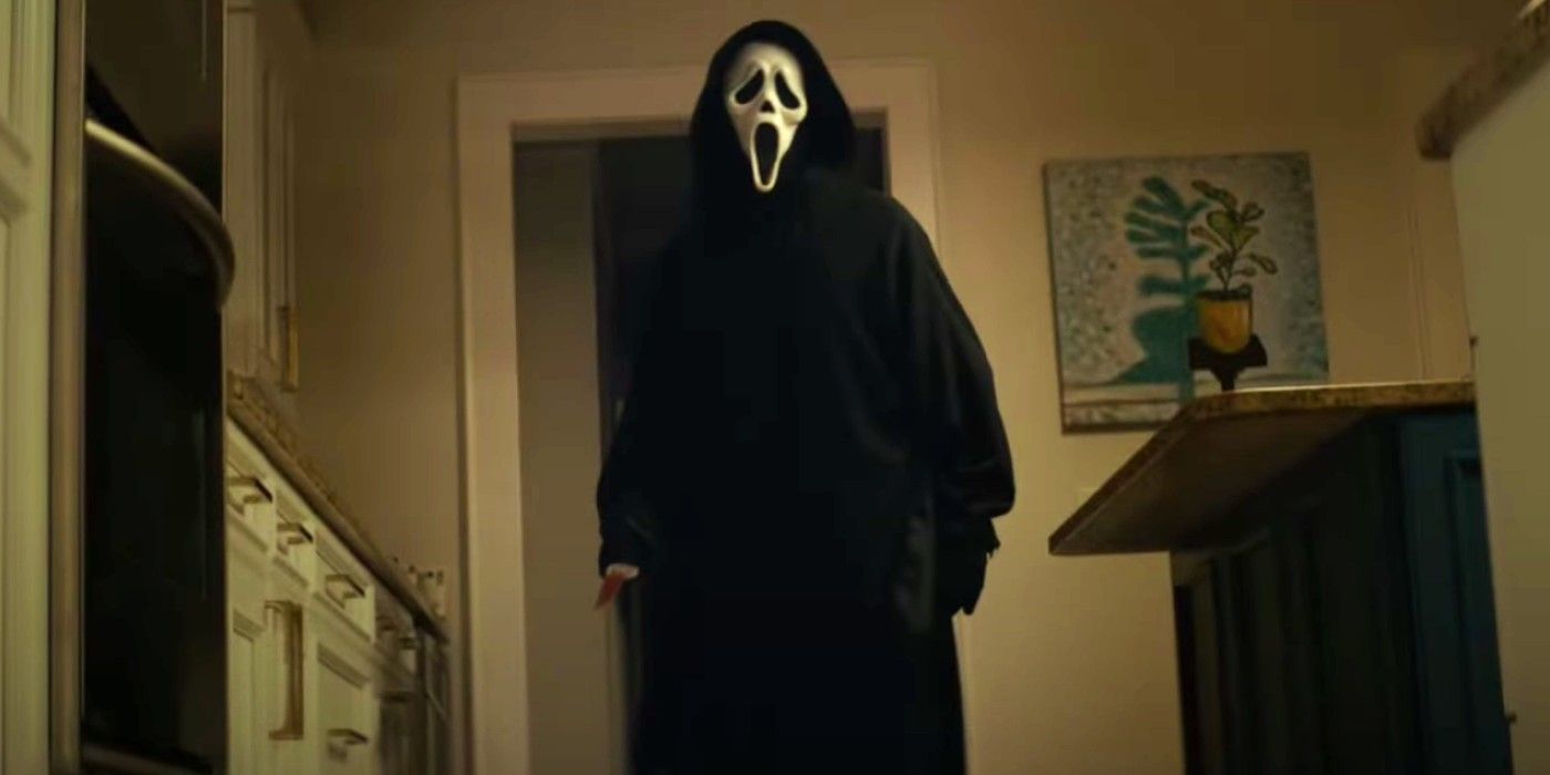 Scream Gets Festive With a Christmas-Themed Ghostface Promo