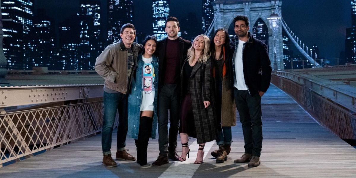 How I Met Your Father cast on Brooklyn Bridge