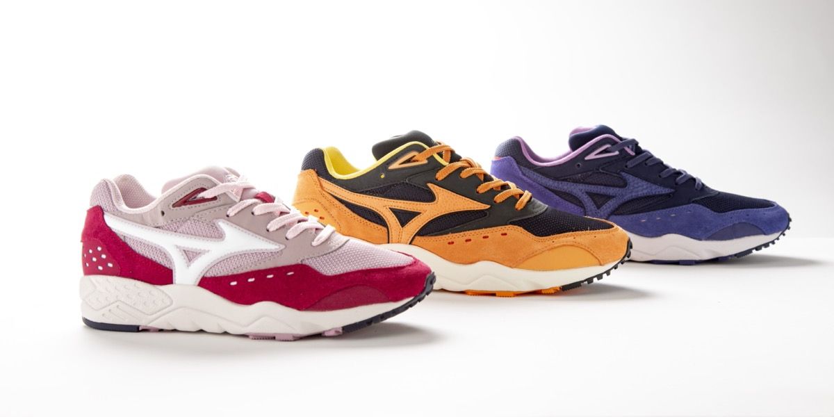 Line-up of Naruto inspired Mizuno Contender sneakers.